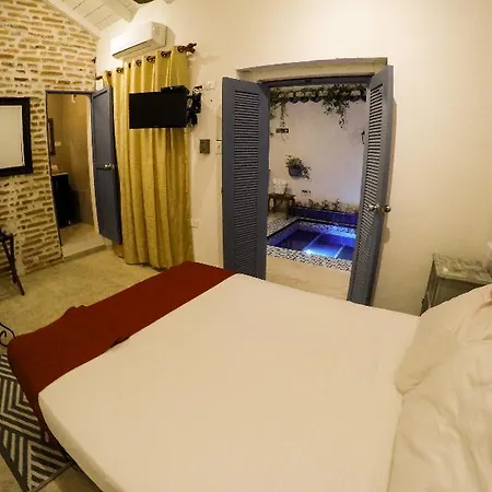 Hotel Casa Heredia Boutique 3*